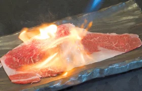 炭火焼肉 炎家