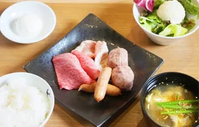 炭火焼肉 炎家